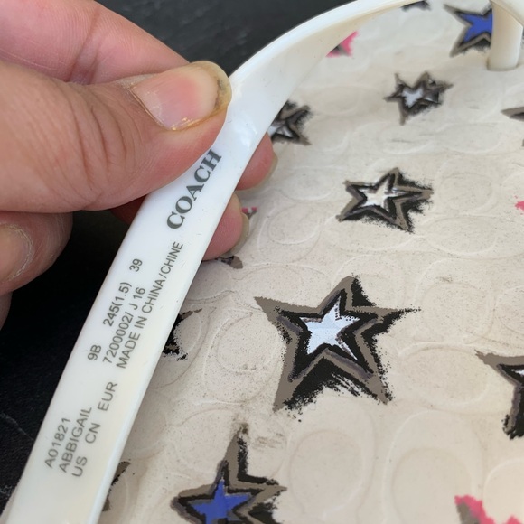 Coach flipflop sandals size 9 - Picture 5 of 7